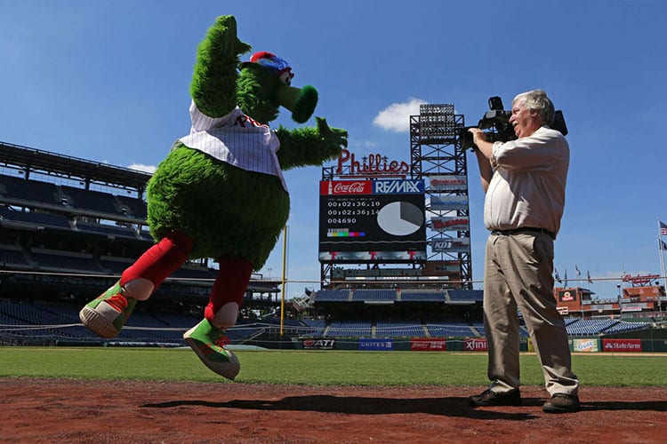 shoflo phillies mascot