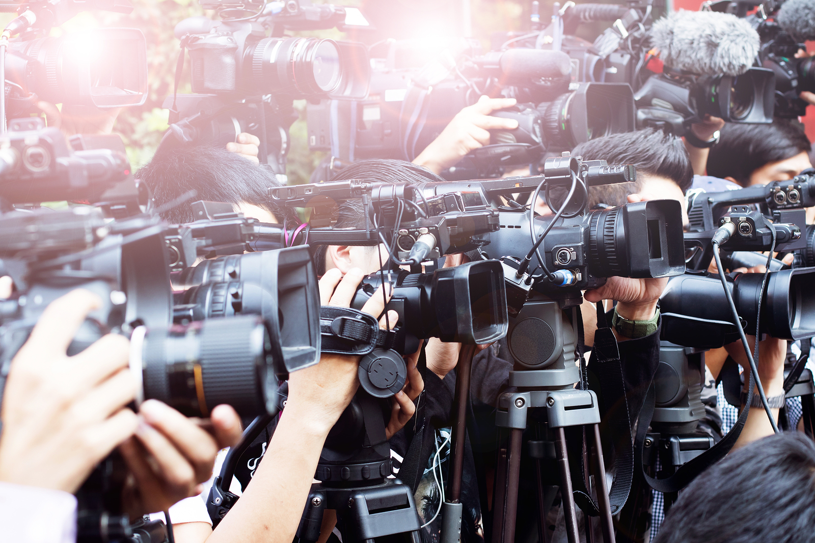 press-and-media-camera-video-photographer-on-duty-in-public-new