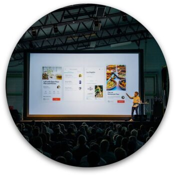 Optimized-tried-and-true-conference-staff (1)